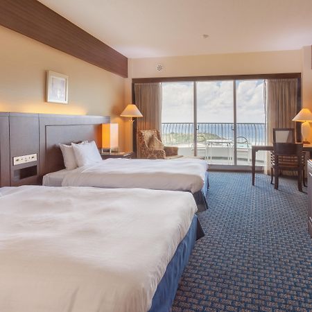 Okinawa Kariyushi Beach Resort Ocean Spa Onna Exterior foto