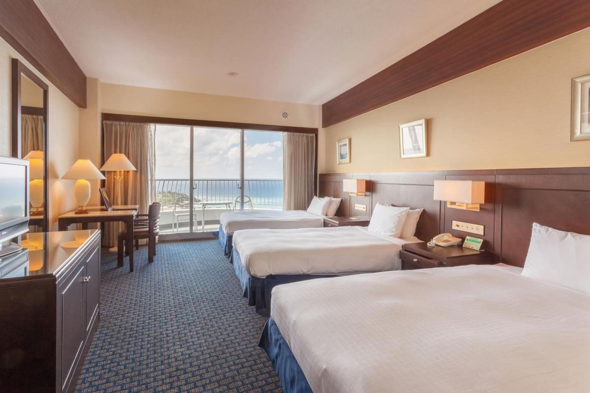 Okinawa Kariyushi Beach Resort Ocean Spa Onna Exterior foto