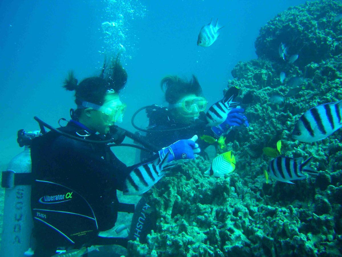 Okinawa Kariyushi Beach Resort Ocean Spa Onna Exterior foto