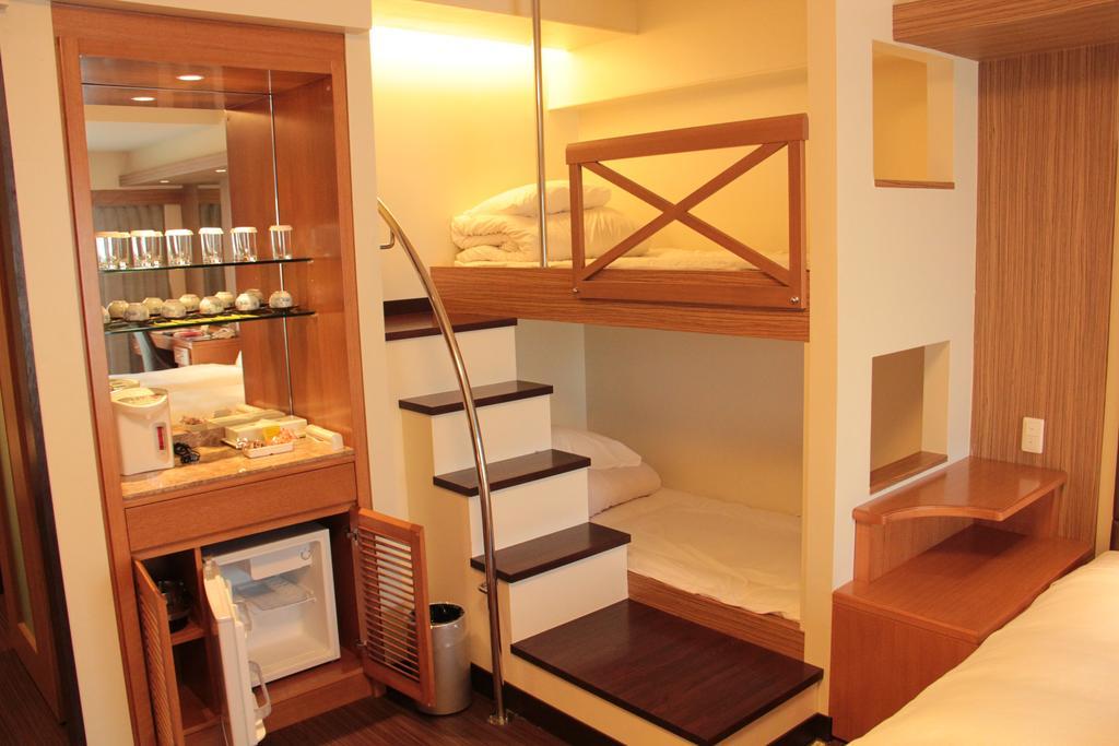 Okinawa Kariyushi Beach Resort Ocean Spa Onna Exterior foto
